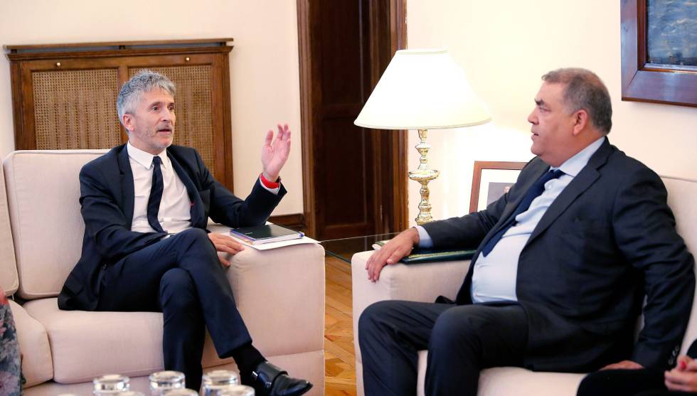 الداخلية الإسبانية: المغرب “شريك موثوق” ولا يشكل أي تهديد لسبتة أو إسبانيا الداخلية الإسبانية: المغرب “شريك موثوق” ولا يشكل أي تهديد لسبتة أو إسبانيا