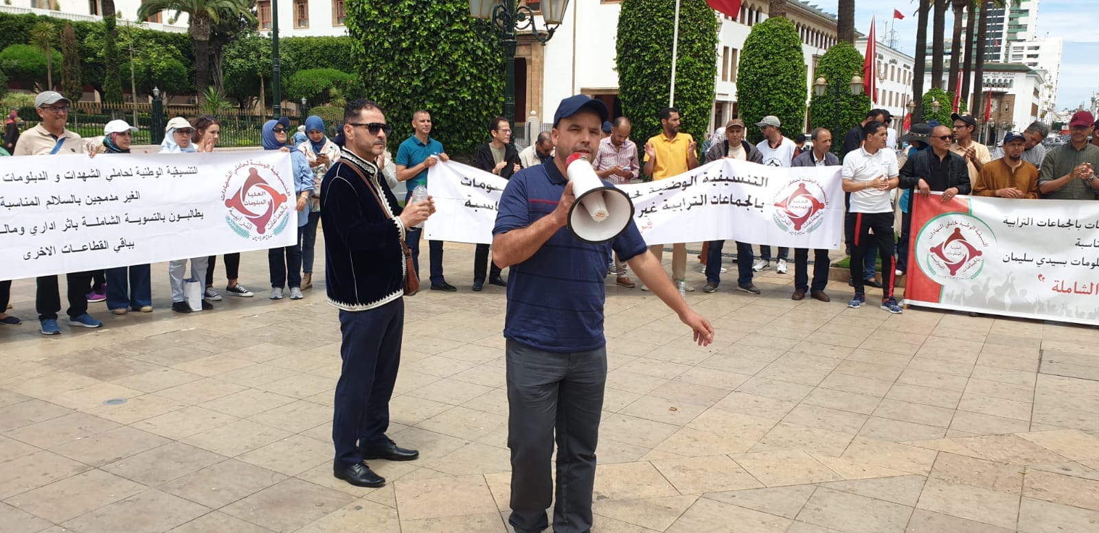 الأمن يفض احتجاجات حاملي الشهادات بالجماعات أمام وزارة الداخلية