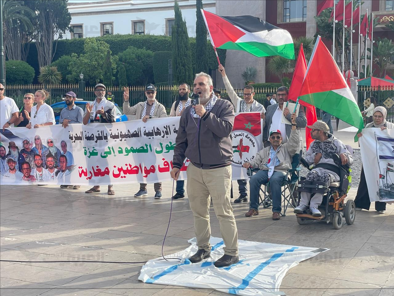“عدالة”: نقل ناشطي “أسطول الصمود” إلى مطار رامون تمهيدا لترحيلهم “عدالة”: نقل ناشطي “أسطول الصمود” إلى مطار رامون تمهيدا لترحيلهم