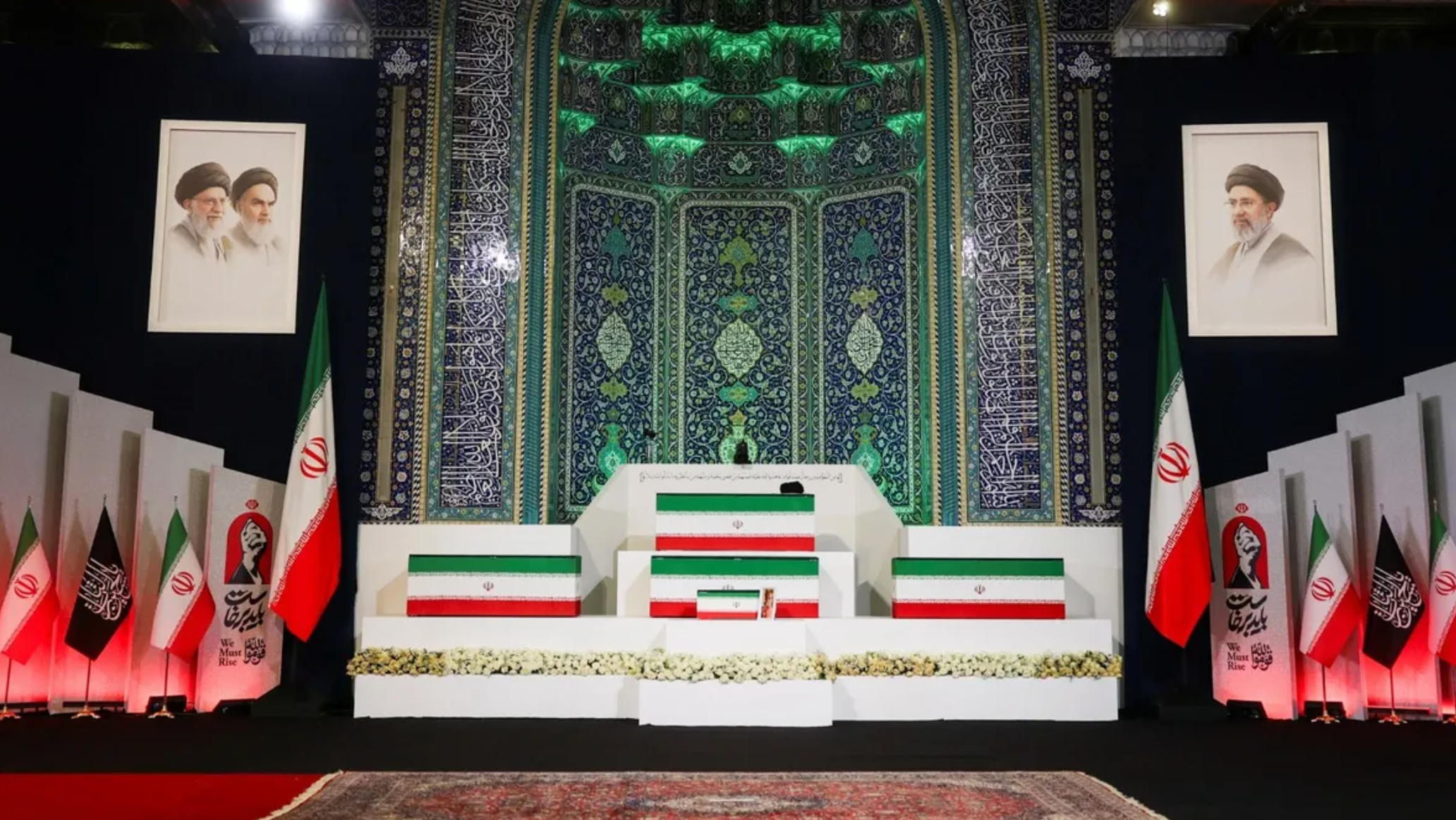 بدء مراسم تشييع خامنئي في طهران
